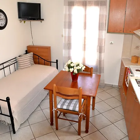 Ifigenia Apartments Ermoupoli Buitenkant foto