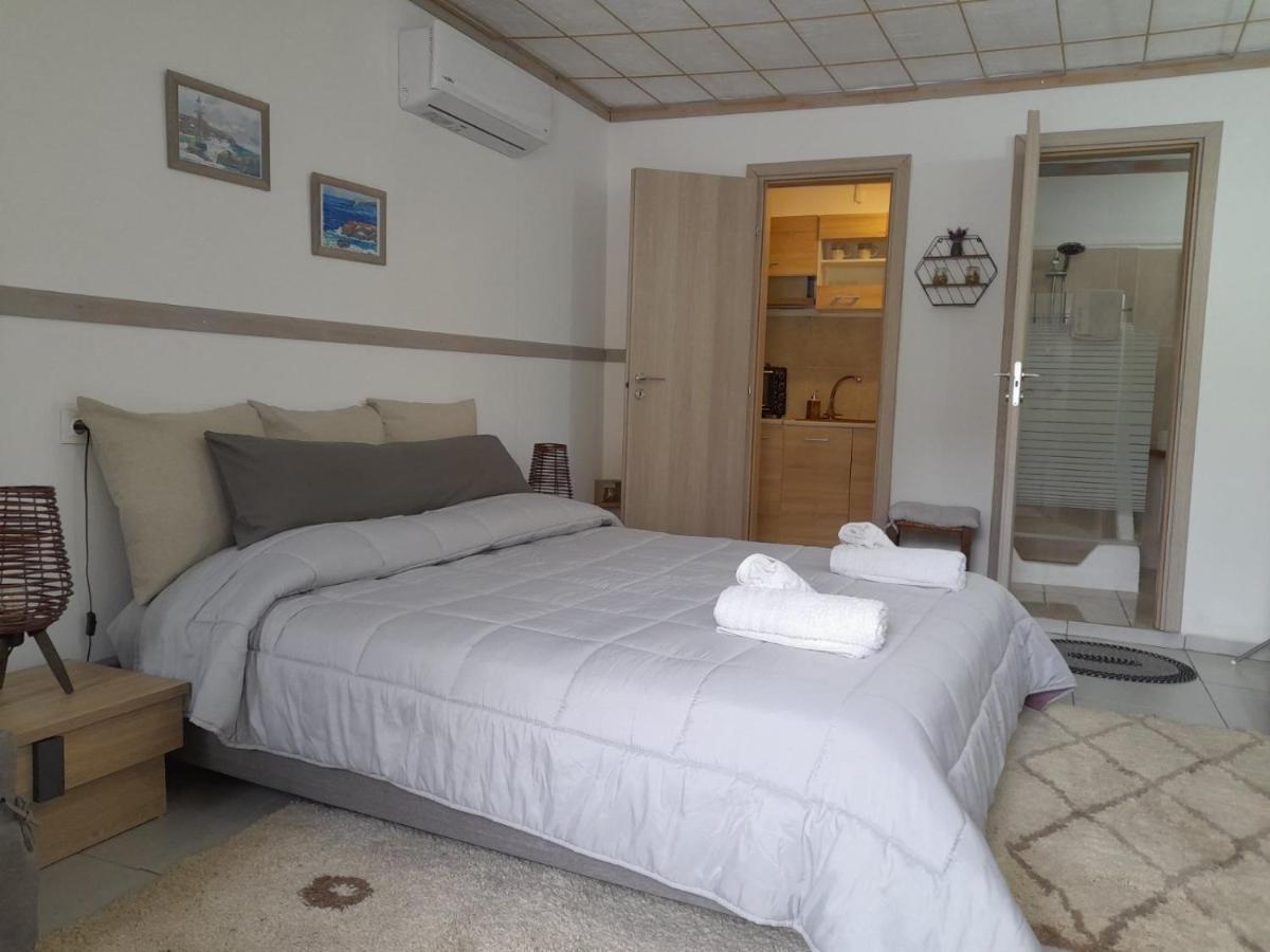 Ifigenia Apartment *