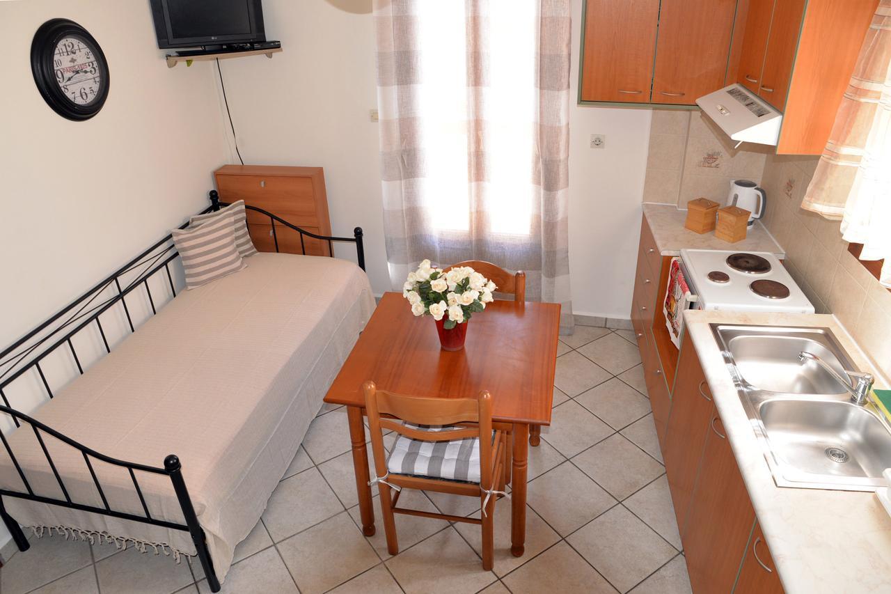 Ifigenia Apartment